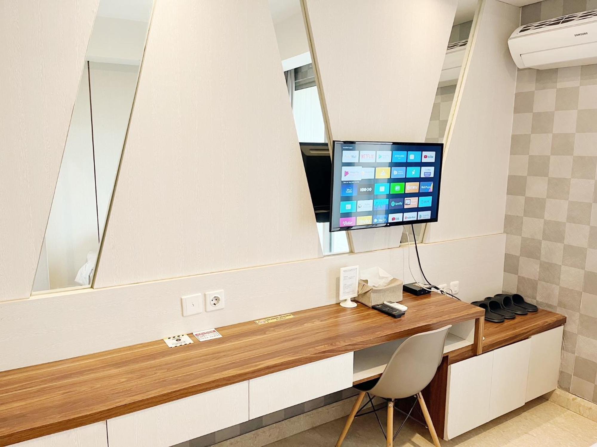 Gold Coast Pik Sea View Apartments By Longesuites Jakarta Phòng bức ảnh