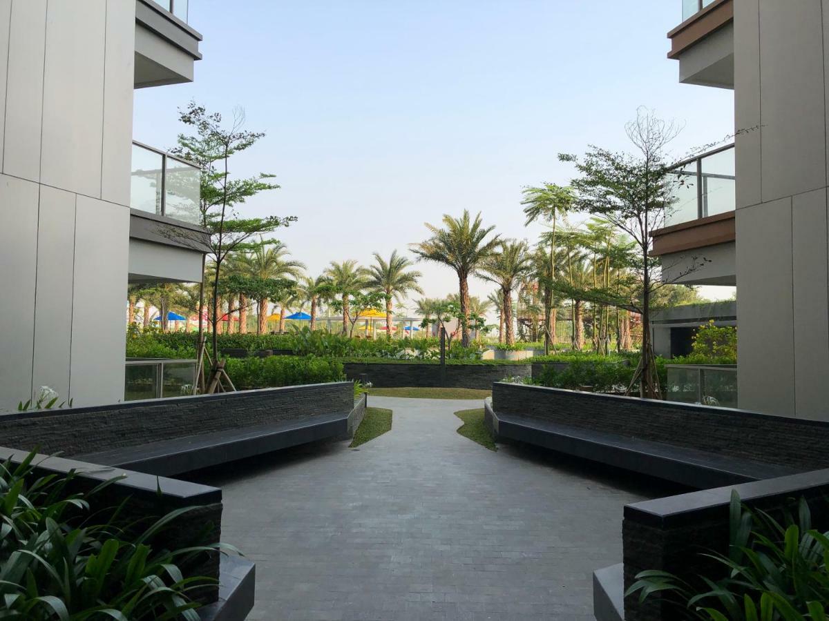 Gold Coast Pik Sea View Apartments By Longesuites Jakarta Ngoại thất bức ảnh