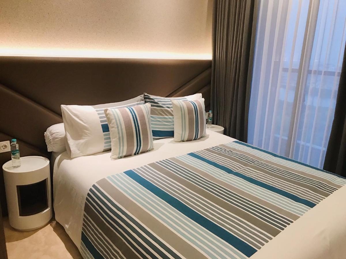 Gold Coast Pik Sea View Apartments By Longesuites Jakarta Ngoại thất bức ảnh