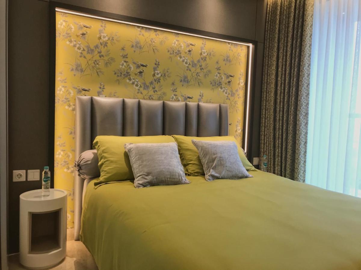 Gold Coast Pik Sea View Apartments By Longesuites Jakarta Ngoại thất bức ảnh